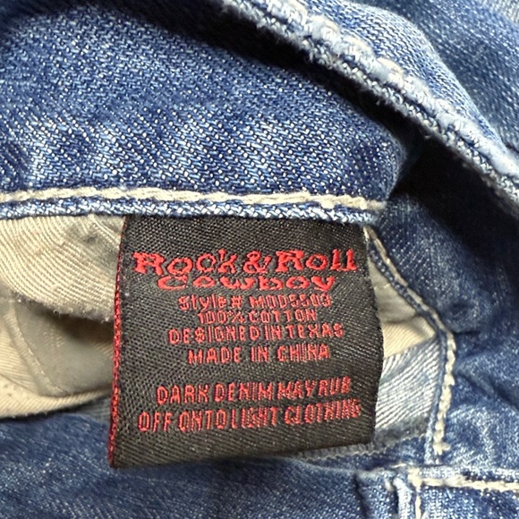 Classic Blue Straight Men's Jeans - Picture 6 of 9